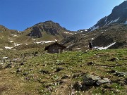 15 Al pianoro del Bivacco della croce